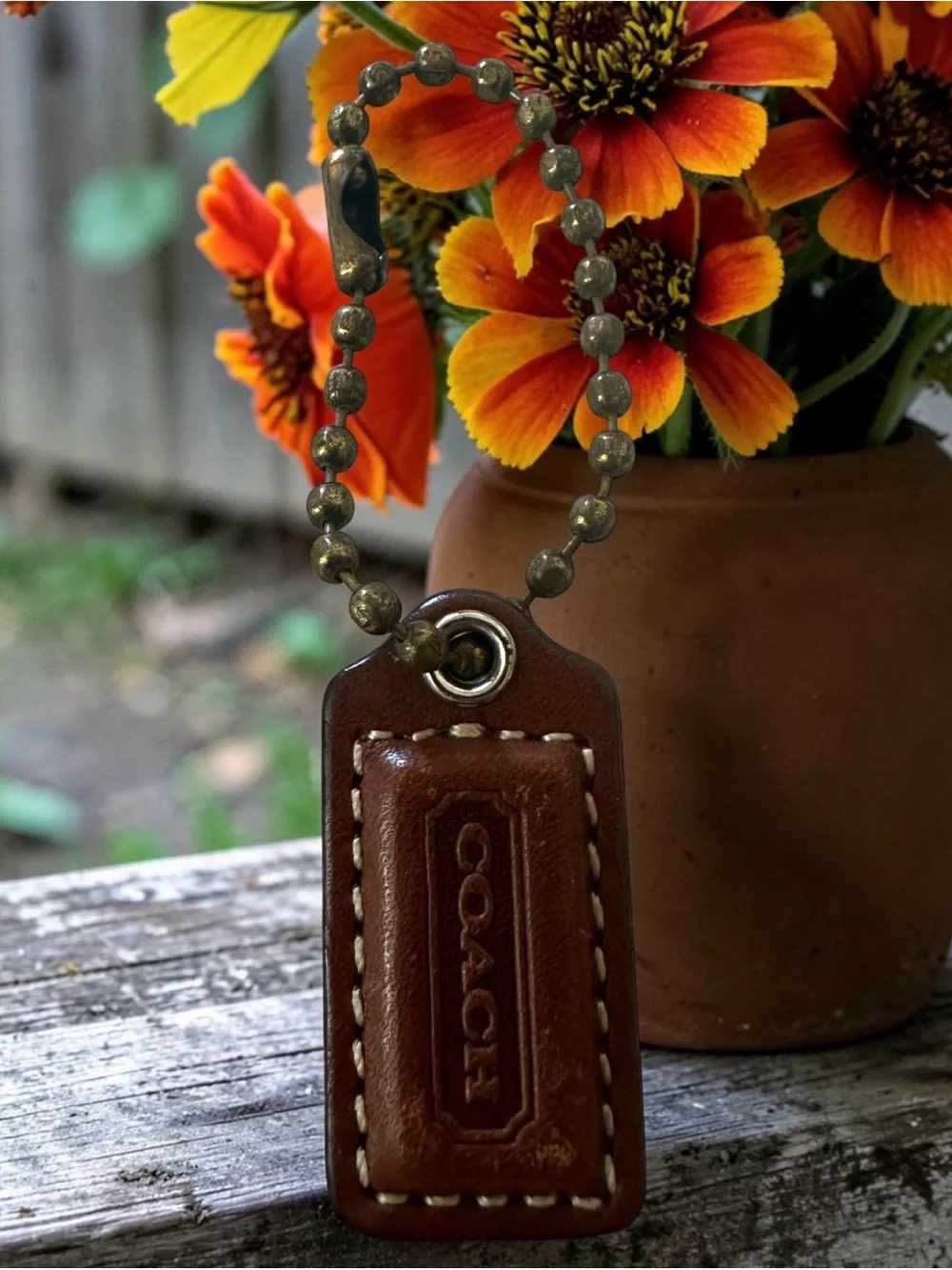 COACH Brown Leather Hangtag & Keychain
